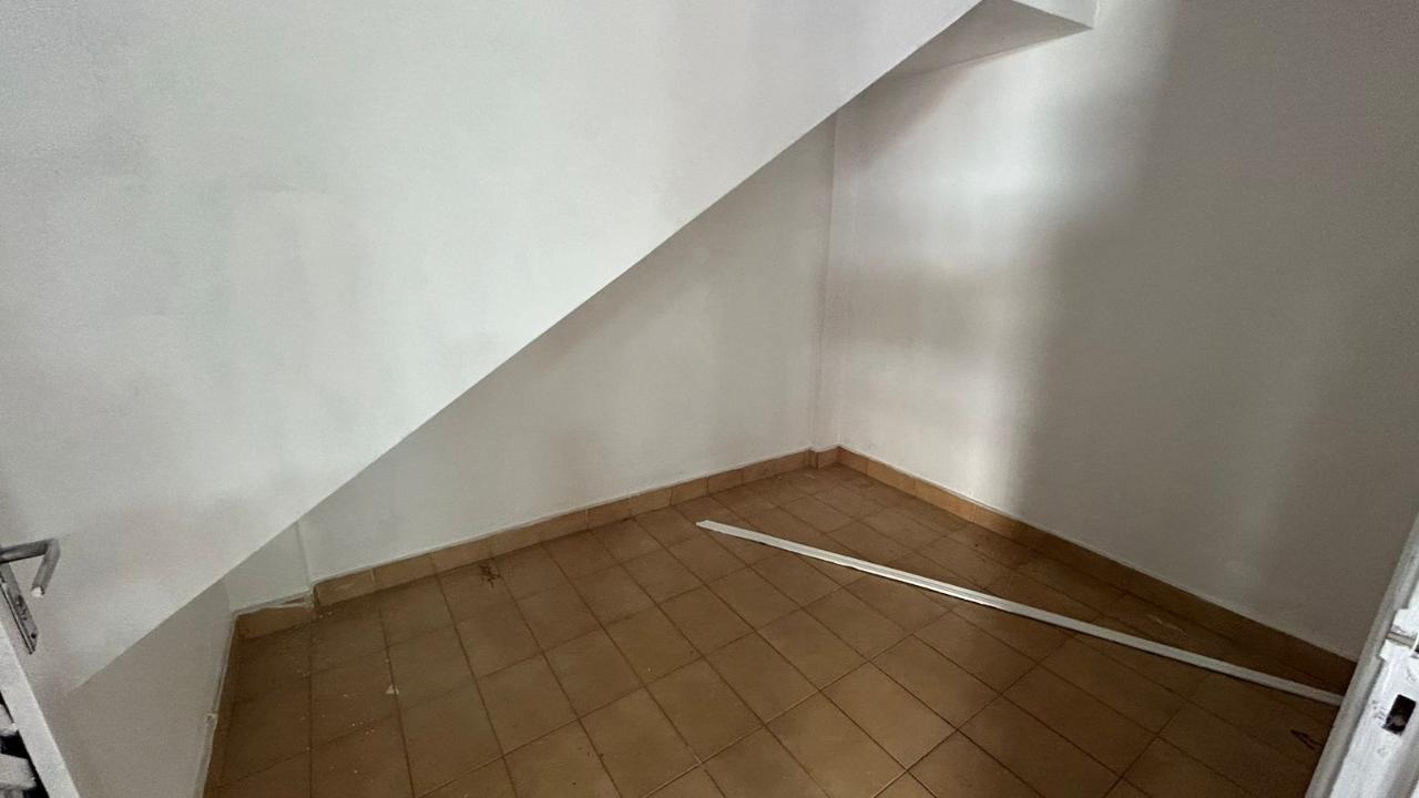 COL0947