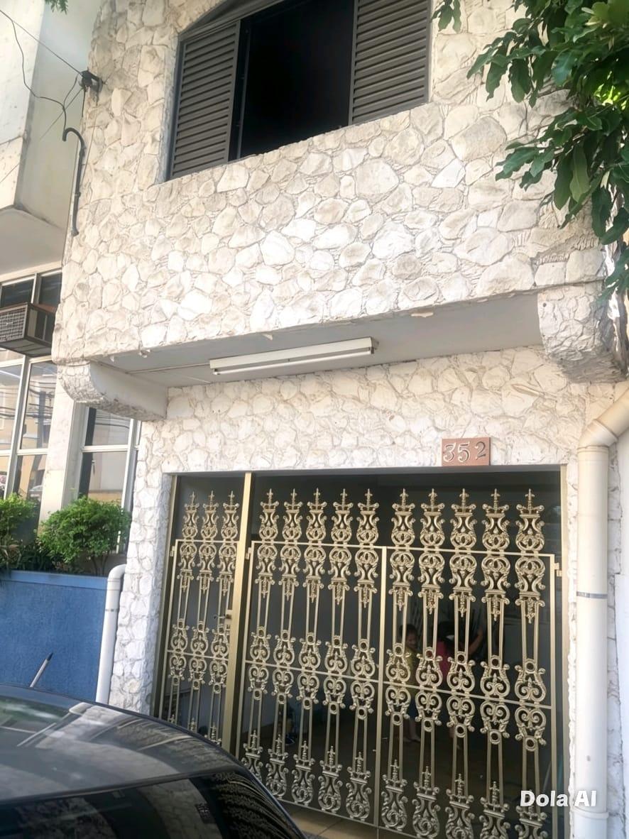 Casa Residencial - Centro