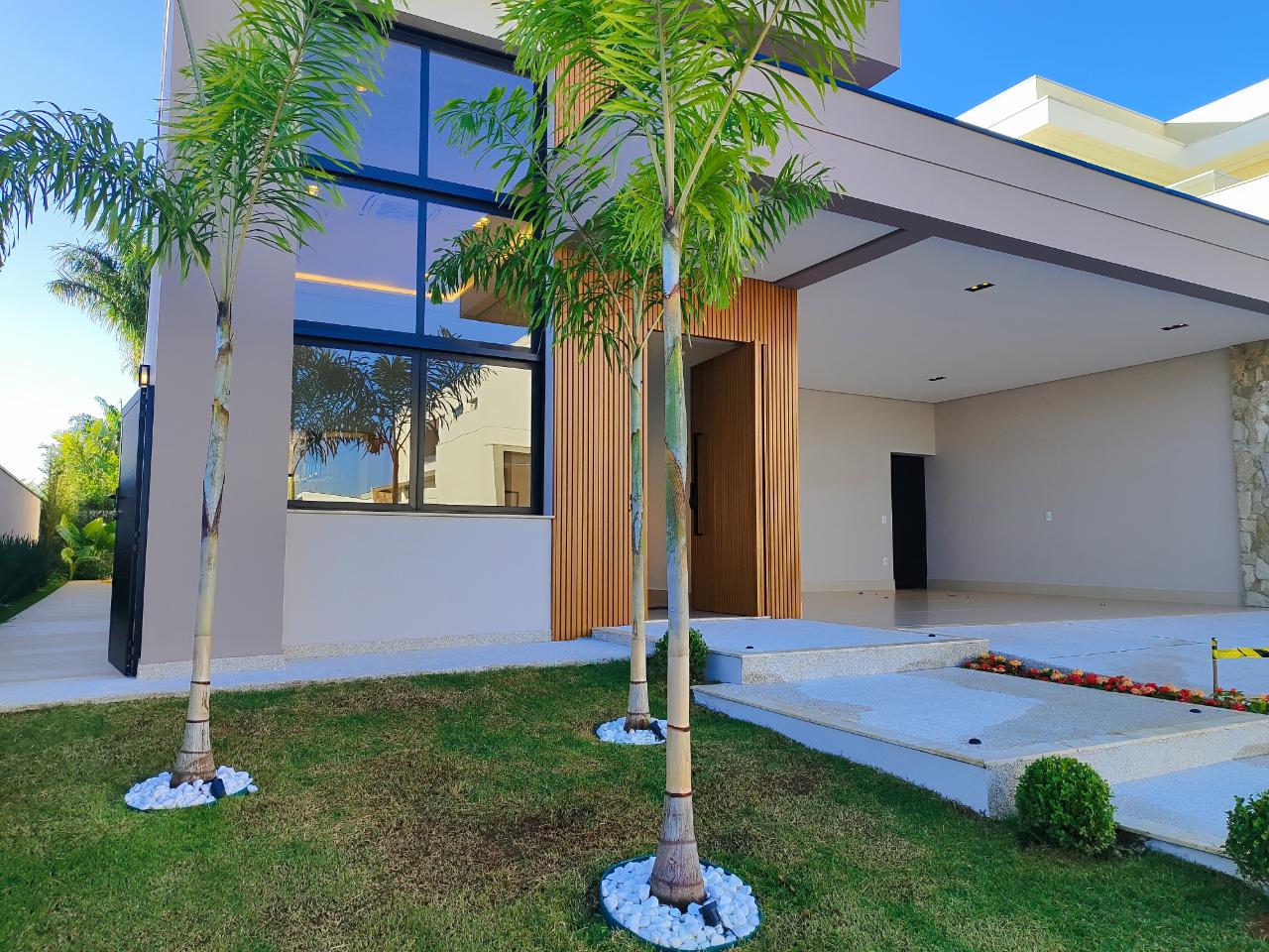 Casa Residencial - Condomínio Valle da Prata