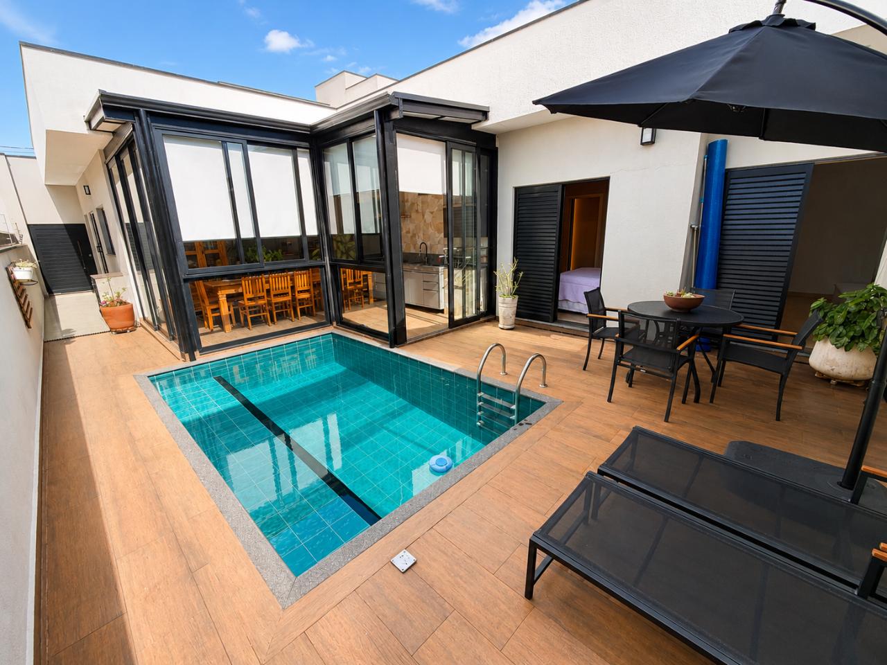 Casa Residencial - Parque Alvorada 