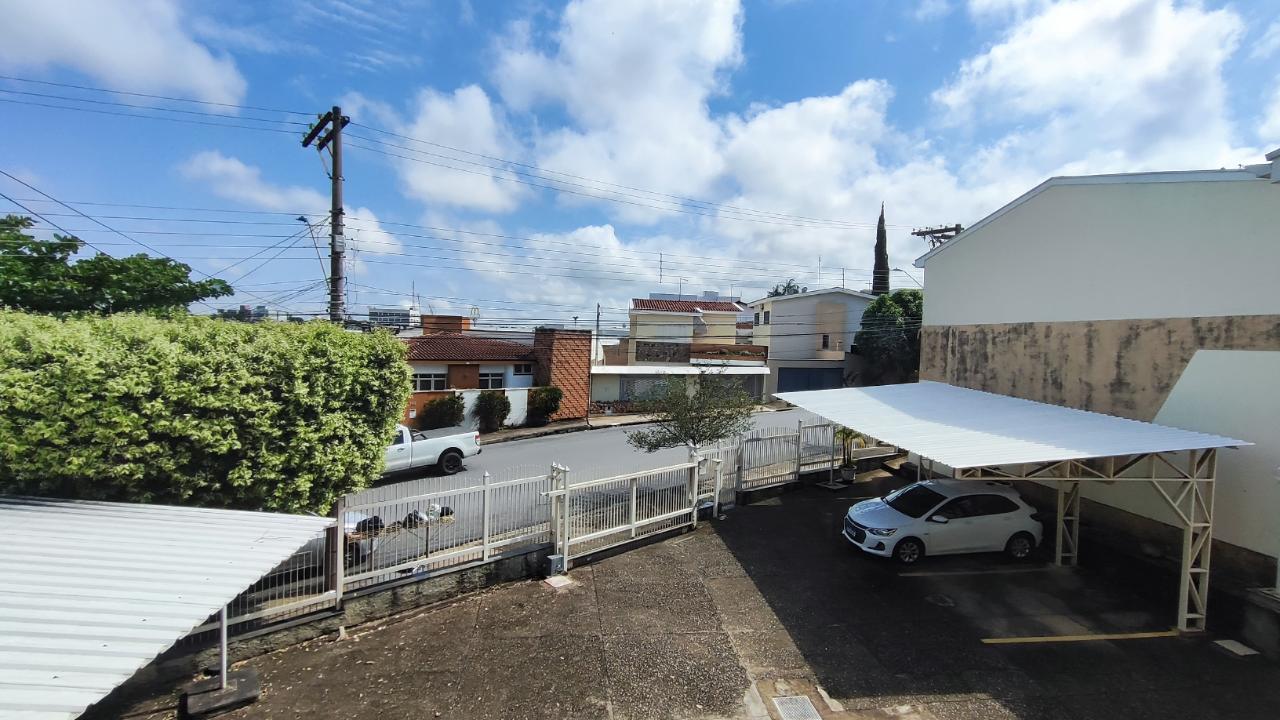 APV0484